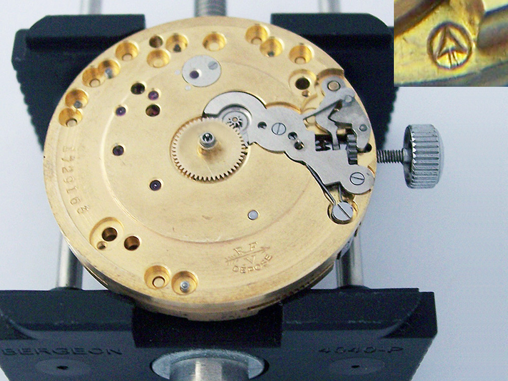 Minerva Chronograph Ref. 1335 (Minerva Cal. 13-20)... - The Watch Spot